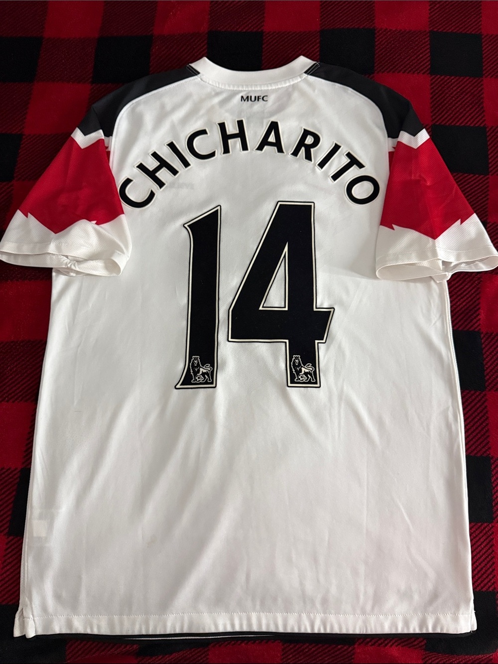 VINTAGE Manchester United #14 Chicharito 2011-12 Nike Premier League Away Jersey